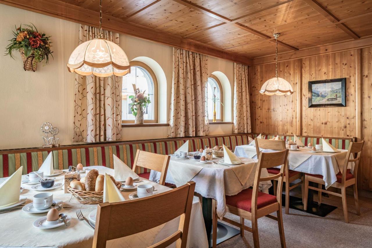 Отель Haus Hochland Тукс Экстерьер фото